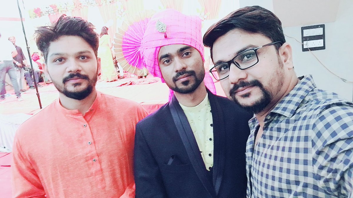 witty_vishal's tweet photo. @orofitbespoke #ContestAlert #RakshaBandhan
#orofit #customclothing #bespoke #contest #indiacontest #rakshabandhan #bespokebandhan #mumbai #lowerparel #contestindia #contestgram
Tagging
@Sagar1raut
@nidhi_rn
@pavangaulkar14 https://t.co/Nk8bWv4oBU