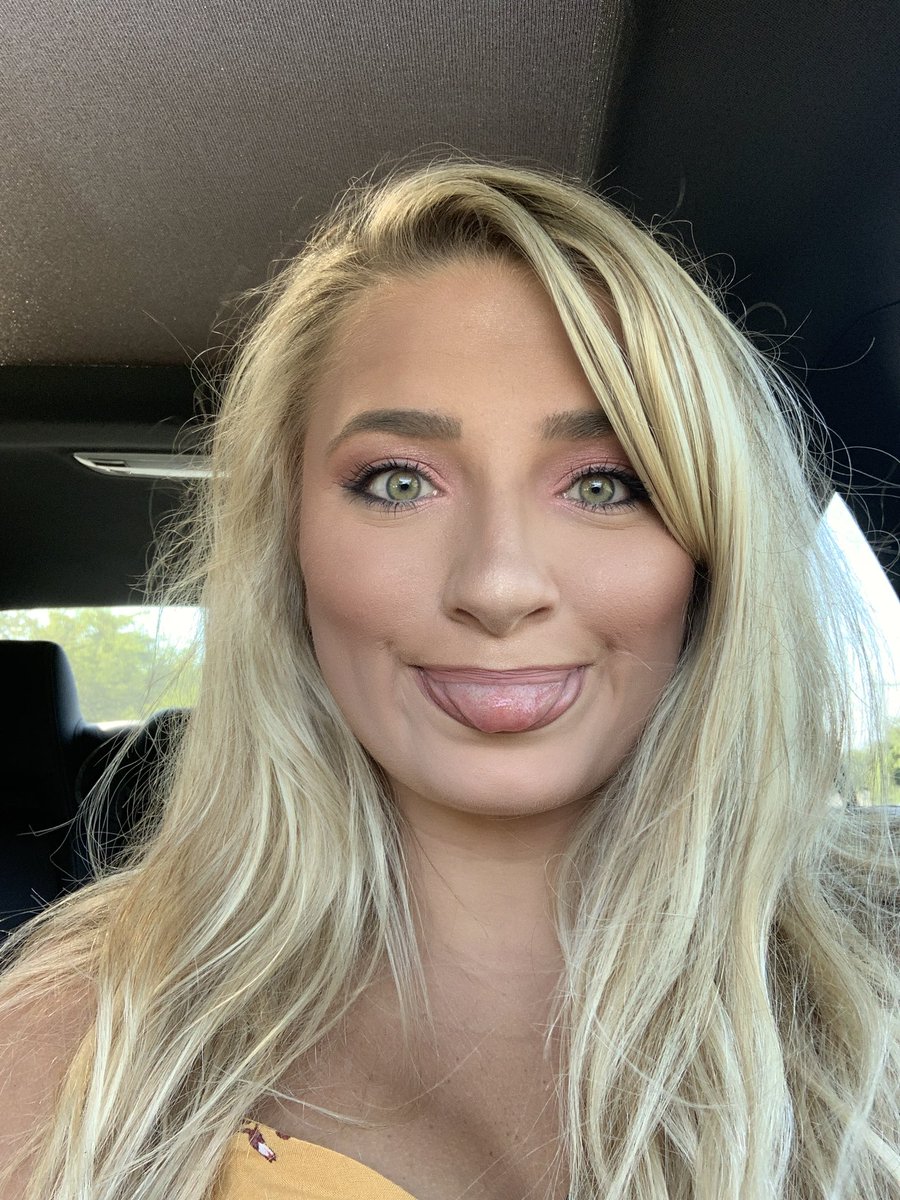 Anna Adcock tweet media