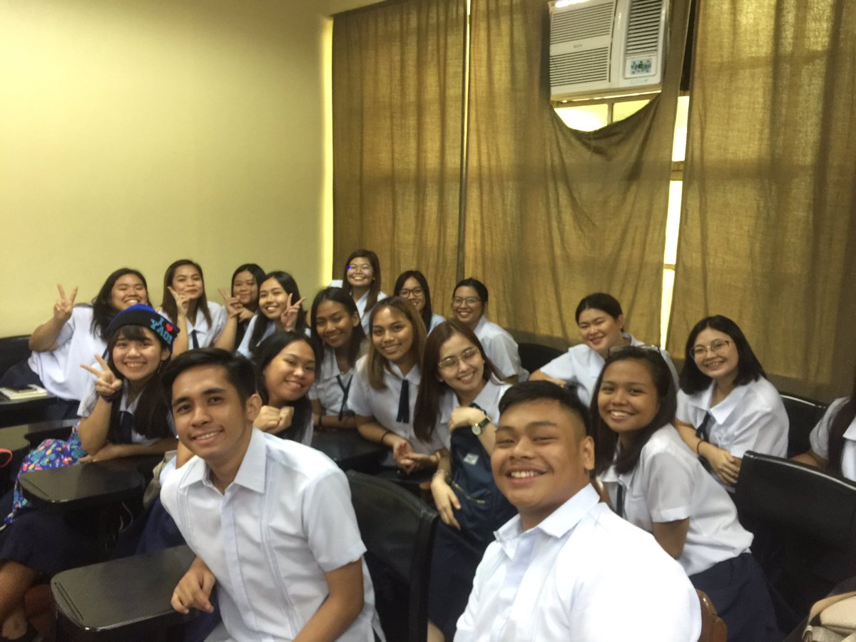 ustcasaofficial's tweet photo. HAPPENING NOW: CASA Freshie Local Orientation 2019.
CASAns are now enjoying an exciting game after the CASA Executive Board and Committee Heads were introduced.
#CASAFreshmenRock
#GrowLouderWithCASA https://t.co/YZ2LIbTyla