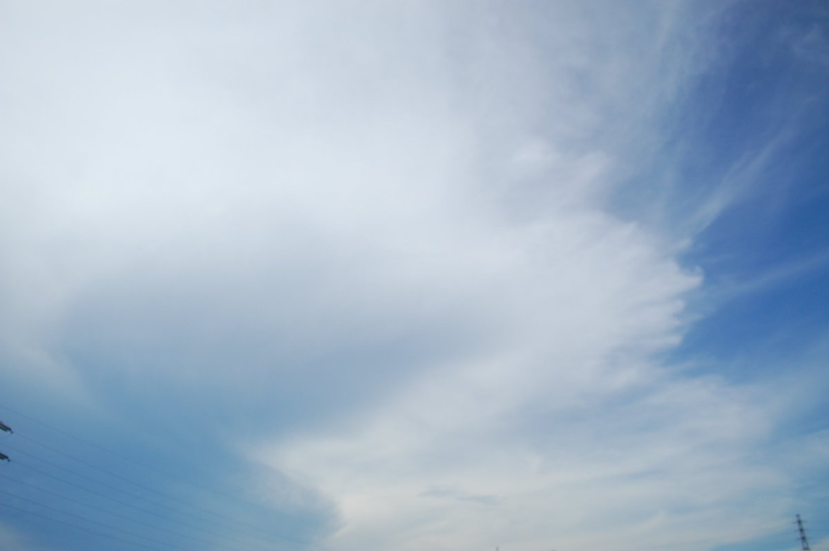 chobisuke525's tweet photo. わずか30分程度で鉄床雲がすごい広がった。。(;'∀')
#イマソラ https://t.co/PAeFOV8AAk