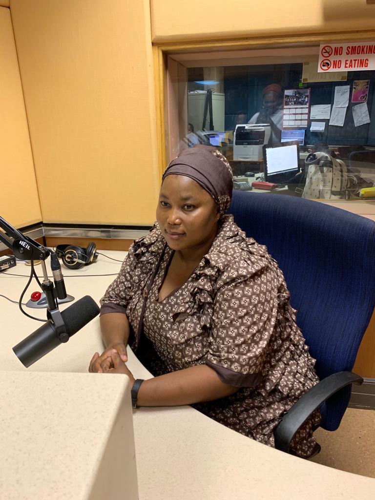 ukhozi_fm's tweet photo. #Isidlosasekuseni Lona umama uNwabisa oshayela itekisi eThekwini. Sibungaza imbokodo. https://t.co/Kpaq4pWhKT