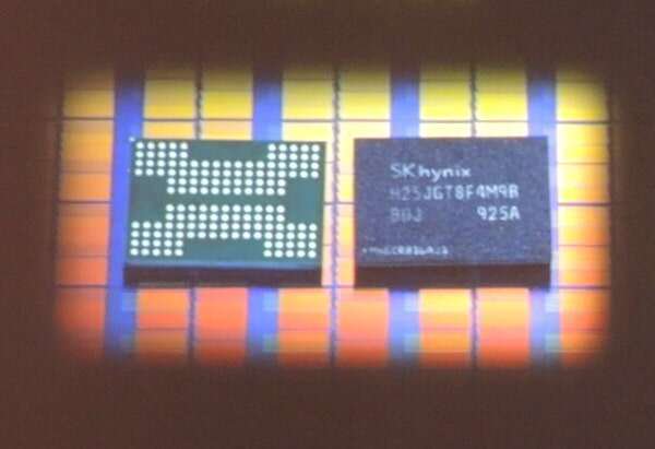 suhaibkhan's tweet photo. Samsung and SK Hynix said they will ship 3D chips with >100 layers this year, while Toshiba debuted a low latency #NAND it hopes can eat into the market for DRAM
https://t.co/RSRnZRaYCM #Flashmem #FMS19 #storage #hpc https://t.co/WfDiCxeRfc