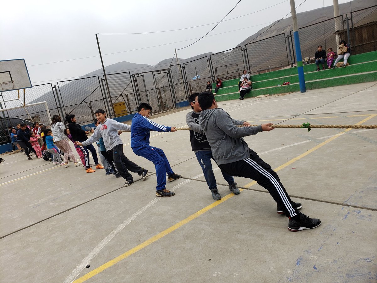 RoaminSpartans's tweet photo. Tug-of-War!!
#PV4Peru #SpartanNation #SpartanPride #bethechange #makeadifference #reachfurther #voices4peru https://t.co/1K0DXNNN2S
