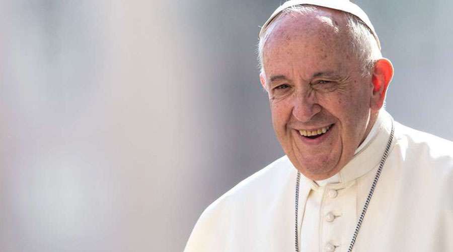 luisfer19_'s tweet photo. El papa agradece a sacerdotes por su día 

El papa Francisco escribió una carta a los sacerdotes recordando el 160º aniversario de la muerte de san Juan Vianney, patrono de todos los párrocos del mundo.#Clicklaicoinforma https://t.co/h8bf0LK9zd