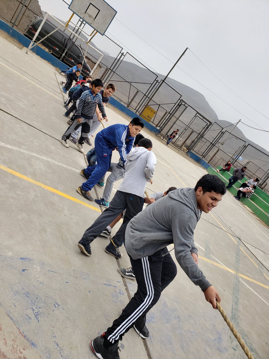 RoaminSpartans's tweet photo. Tug-of-War!!
#PV4Peru #SpartanNation #SpartanPride #bethechange #makeadifference #reachfurther #voices4peru https://t.co/1K0DXNNN2S