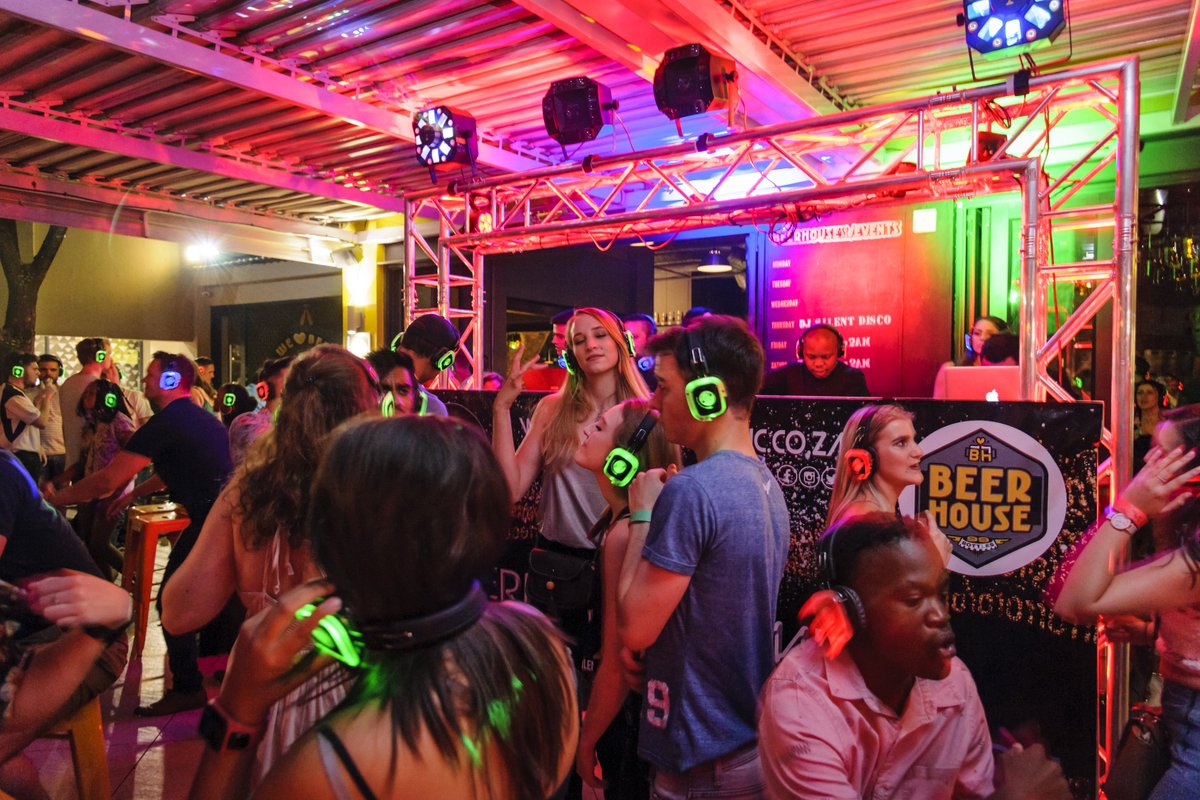 BEERHOUSE4ways's tweet photo. Join us at Beerhouse TOMORROW from 9pm for one of #Johannesburgs hottest parties! 

Get in early to avoid the ques and take advantage of our half price @blacklabelsa quart special starting from 7pm. 

Brought to you by: @SilentDiscoSA

#atBEERHOUSE
#quietriot https://t.co/jxj02Kf3D0