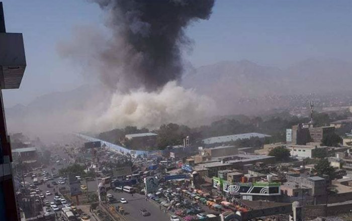 TOLOnews's tweet photo. Dozens Wounded In Car Bomb Attack In #Kabul
https://t.co/uJRiVlfk9t https://t.co/8miiz25kE7