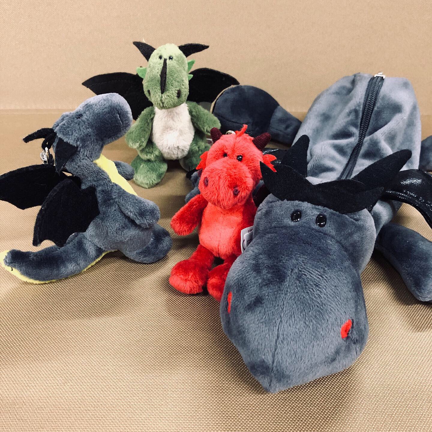 NICI ドラゴン BIG ぬいぐるみ NICI ニキ ドラゴン ビッグ ぬいぐるみ クリーチャーズ Creatures