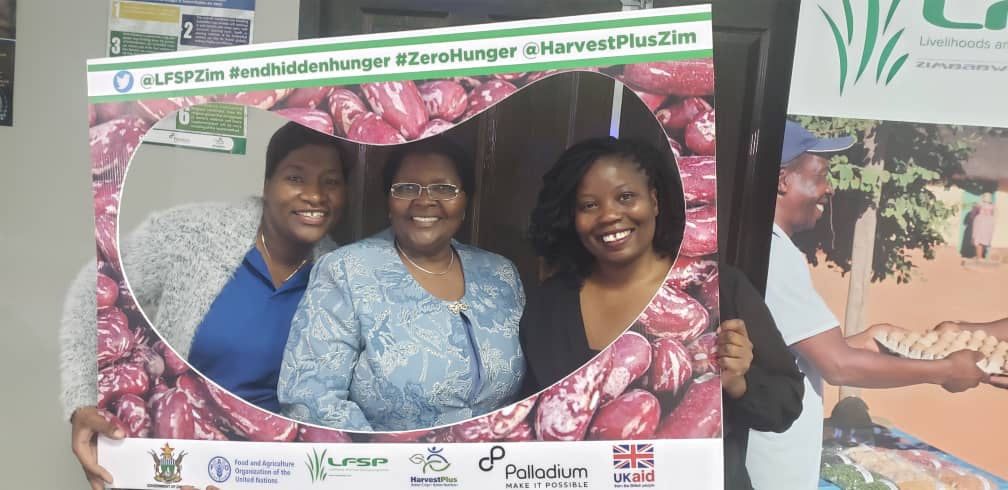 Good morning!! Selfie moment with <a href="/MaiChisamba/">Rebecca</a>  whilst we get ready for take-off! Biofortification Learning Event kicks off at 0900 CAT. Some of our speakers include Amb. Mary Mubi, <a href="/AnnabelGerry/">Annabel Gerry</a> <a href="/DonMavindidze/">Donald Mavindidze</a> Hon. Douglas Karoro