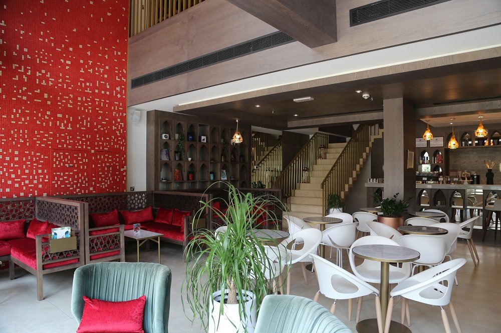 KalandoorGroup's tweet photo. Recent F&amp;B interior fit-out project done by Kalandoor Building Contracting at Golden Mile, Palm Jumeirah

Shop Name: MOKHA 1450

#kalandoorprojects #interior #shop #projects #contracting #citycentre #mokha1450 #fitout #interiorfitout #kalandoor #dubaicontractor #interiordesigns https://t.co/FLxU48P0eb
