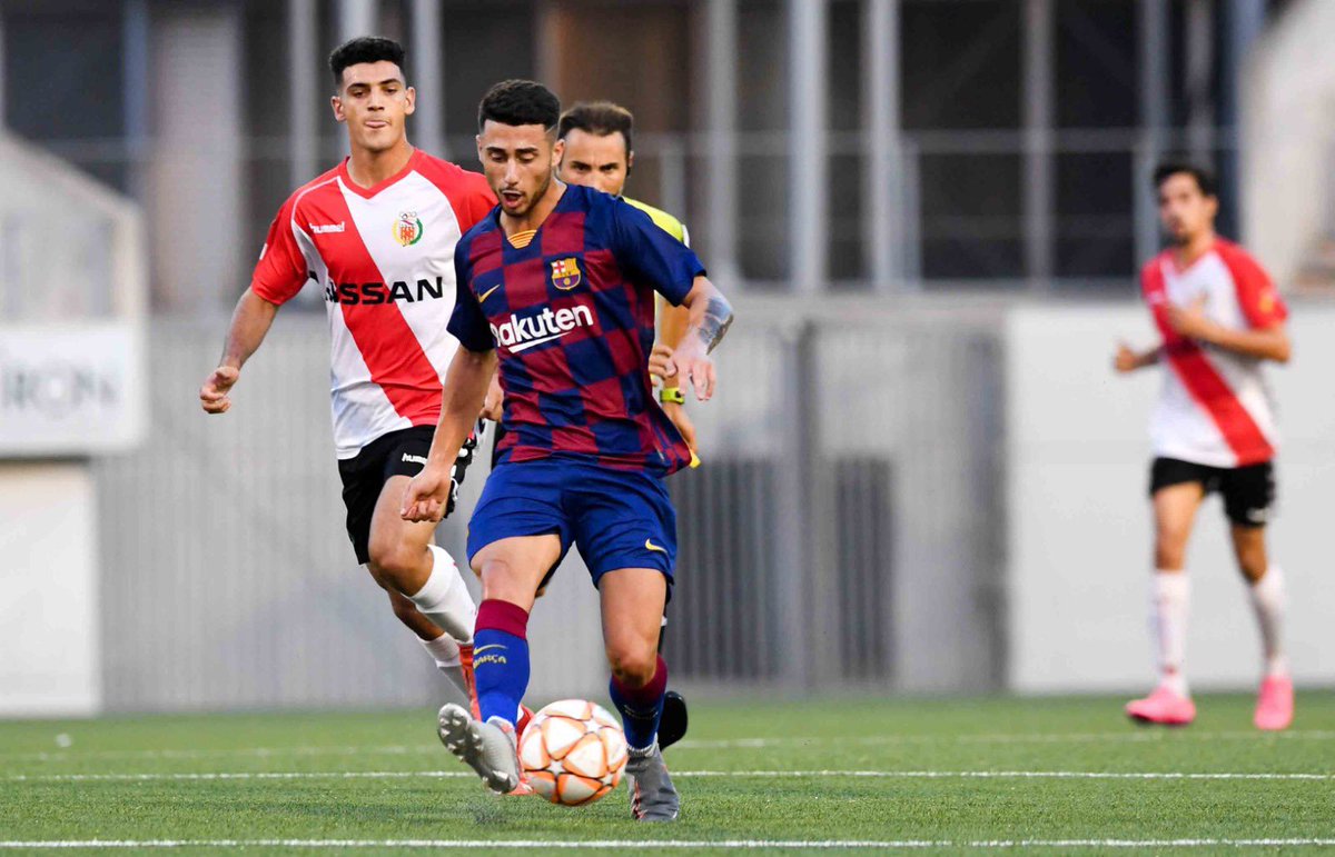 FCBarcelonaB's tweet photo. 🔥 MATCHDAY 🔥
📅 Avui / Hoy
📍 Partit amistós
🕢 19.30 hores
⚽️ L’Escala - Barça B
🏟 Nou Municipal L’Escala
📺 @FCBtv
#BarçaB #ForçaBarça🔵🔴 https://t.co/NnFwxHgjXn