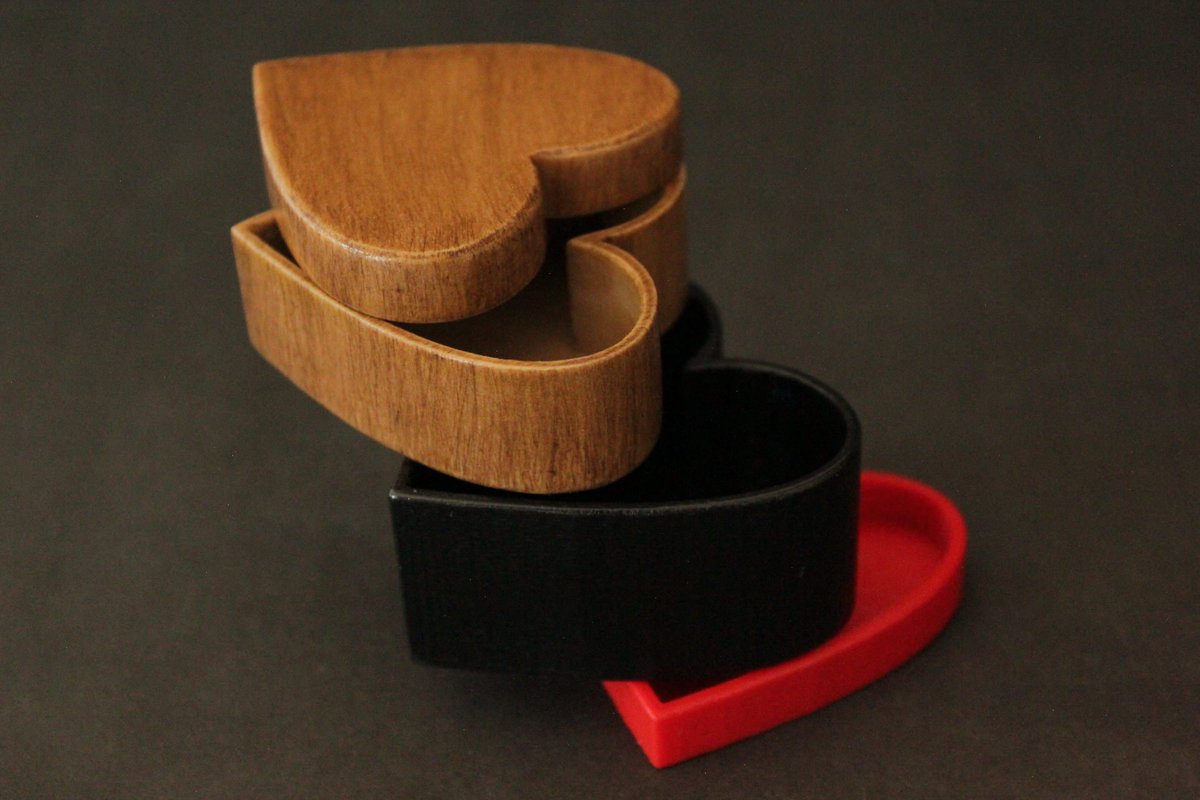 3DCreateShop's tweet photo. Put your mid week sorrows in a Heart box 3D print, browse many more products at

https://t.co/eGM3SBIfwE

Send us your (stl file), get free quotes.

Email: info@3dcreateshop.com

https://t.co/2H8hx8pZWW

#love #3dprinting #instagood #WednesdayWisdom #heartbox #WednesdayThoughts https://t.co/3KRJ2Ayq25