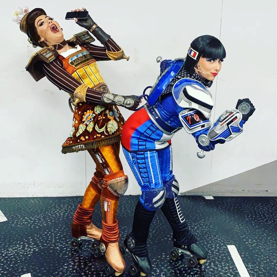 Jessica_ENelson's tweet photo. Another day as COCO and another day with this crazy drunk on my back.... @whitney_martins
Had a blast yesterday playing this lovely lady and I look forward to playing her for the next couple of days. #loveeveryminute #liveeverysecond
🇫🇷⭐️🚆🍸🥐🚝
@StarlightExpr @starlightfriend https://t.co/y24N30XSZv
