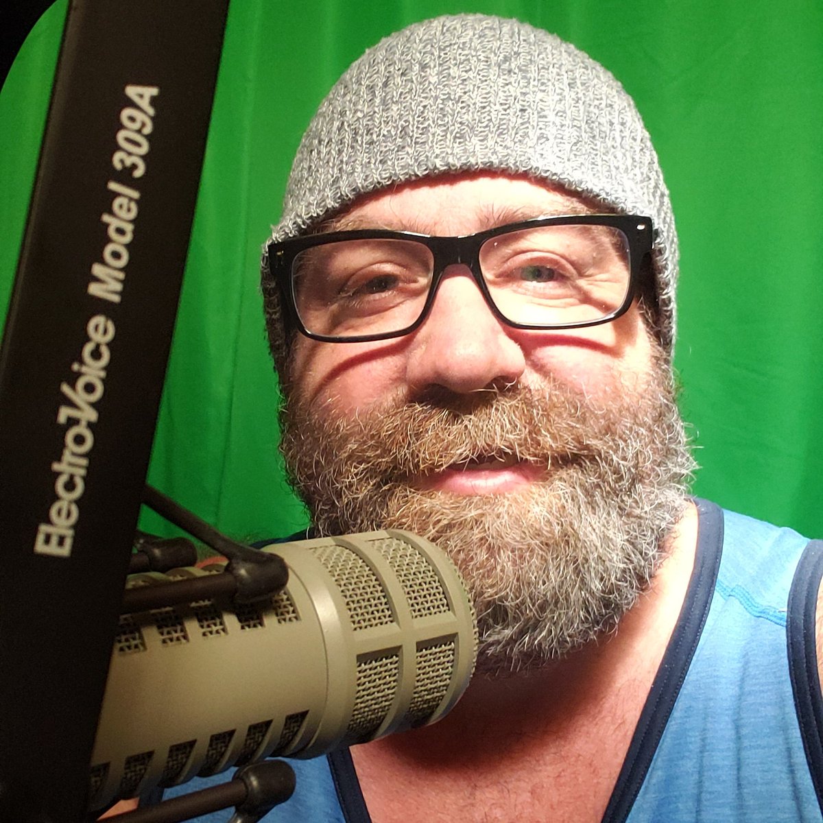 KasperOnAir's tweet photo. #RadioFun #RadioInteractive #NationalSmoresDay Do you love Smores? I do. https://t.co/WQMW4D09qH