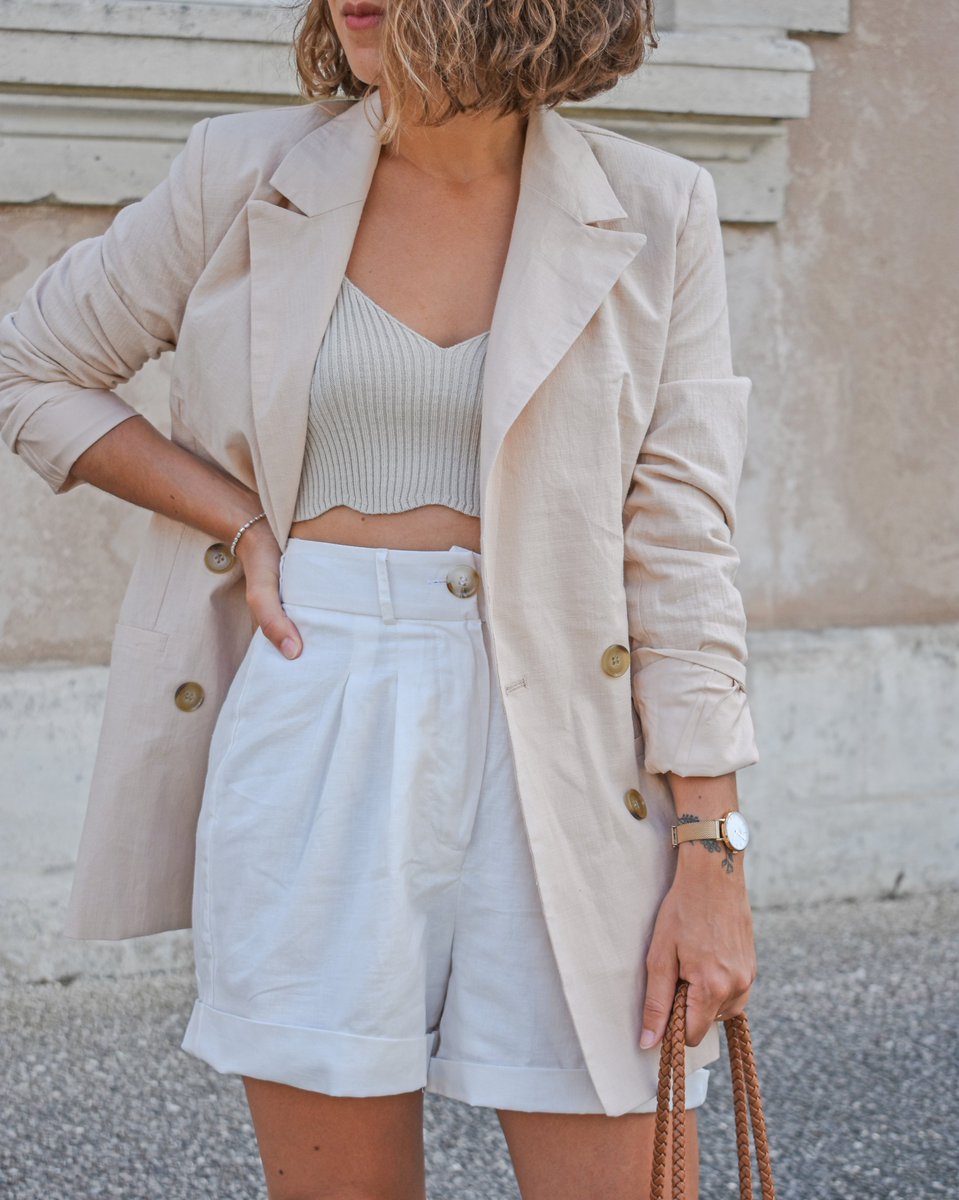 . NUDE #OUTFIT w/ <a href="/NAKDfashion/">NA-KD</a>  👉 bit.ly/2O4Ve6K