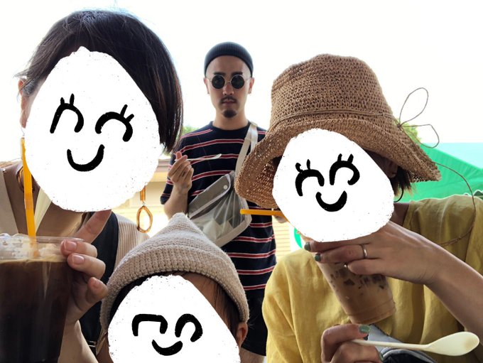 このあいだ友達と旅行へいった時に、すべての写真に写りこむチャレンジしました。 