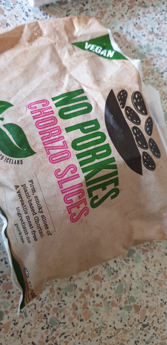 flump54321's tweet photo. @IcelandFoods Has to be these Vegan Chorizo slices ... tried last night and other half thought they were meat and tasted delicious! https://t.co/CUommKlXRA