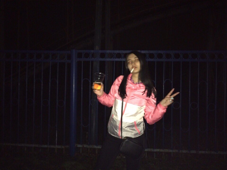 Andreeeevnaa's tweet photo. Я твоей бабе,как на язык васаби https://t.co/zJAMJr2HIr