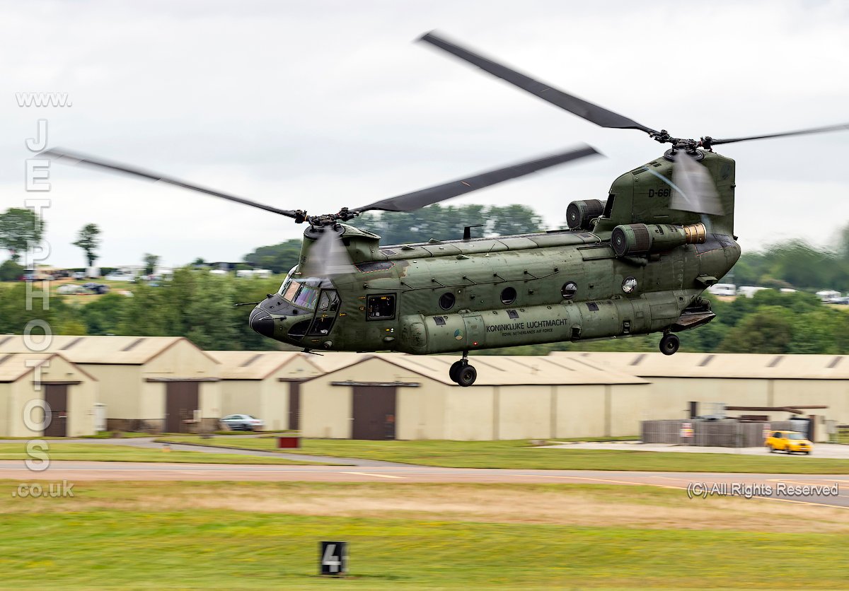 JetPhots's tweet photo. Royal Netherlands Air Force CH47 Chinook departing @airtattoo 2019 @RIATPR
#RoyalNetherlandsAirForce #DutchAirForce #Chinook @BoeingDefense @BoeingAirplanes #potn @UKAirshowReview
https://t.co/ulKJobk9zS https://t.co/xozw7BIZrM
