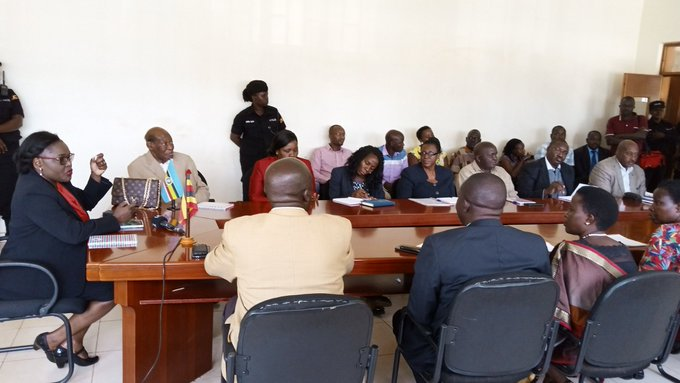 observerug's tweet photo. Former MP, investors evict thousands in Kiryandongo. Baitera Maiteki, an American and an Indian investor have been accused of evicting thousands of people in the western districts of Kiryandongo and Masindi https://t.co/TFS3tUskDZ #LandProbeUG #landgrabbing https://t.co/oomYO1a4Wd