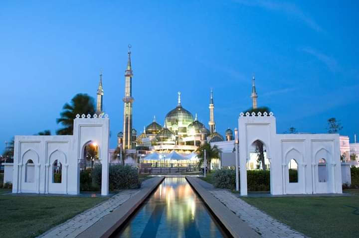 Osman__R_______'s tweet image. মসজিদে
মোবাইল ফোনের রিংটোন
সাইলেন্ট করে রাখাটাই
#Common_Sense 

#ওসমান_গনি ৷