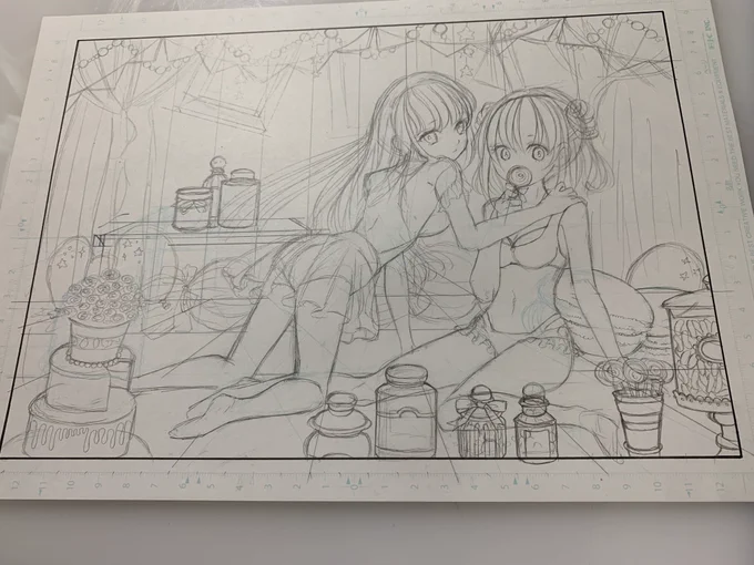 楽しくてごちゃごちゃ描いてしまったけど果たしてペン入れ着色までメンタル持つだろうか… 