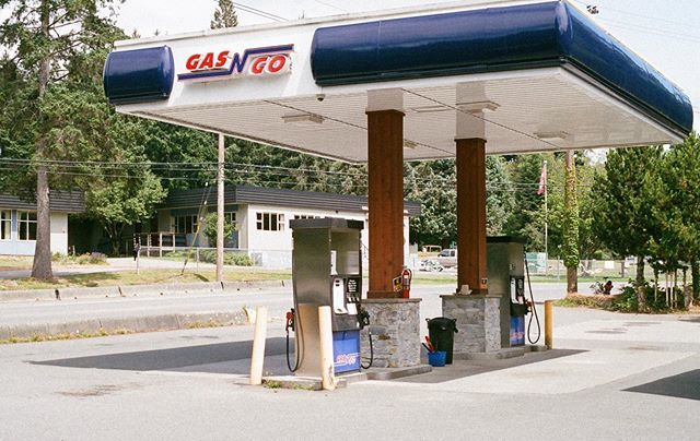 jerwaters's tweet image. GAS N GO
_
#olympusom2n #shootfilm #fujifilmxseries #fujifilm400 #50mm #filmisnotdead
-
#filmphotography#olympus#fujifilm400#analoguefilm#kodak#streetphotography#minimal_lookup#igerusa#tv_pointofview#travelusa#subjectivelyobjective#minimalzine#cerealmag#… ift.tt/2TchRoP