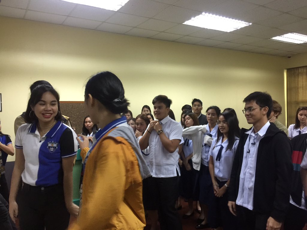 ustcasaofficial's tweet photo. Freshies βwerkβ their way through the steps as the CASA Footworks teach them some grooves.
#CASAFreshmenRock
#GrowLouderWithCASA https://t.co/UlHCa4z9Ko