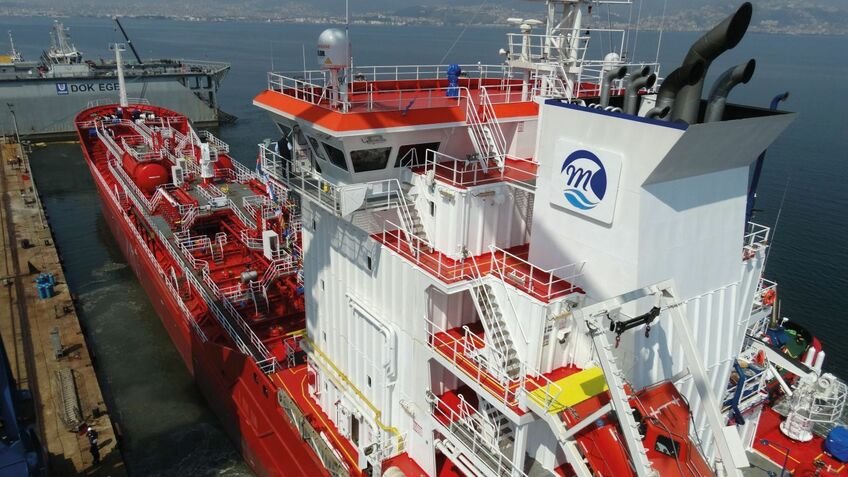 VesselFinder's tweet photo. Turkish yard launches a series of small chemical / product tankers
https://t.co/GRKvrRTFOp #MedMarine #EregliShipyard #SeaTankers #YMNTankers #AtlasShipyard #MedTuncer #MedPakize #UniTankers https://t.co/ECGYO36uCi