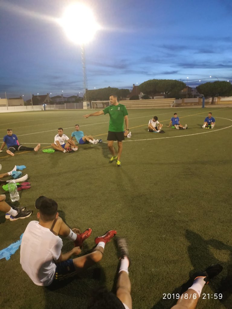 CF MAZAGÓN tweet media