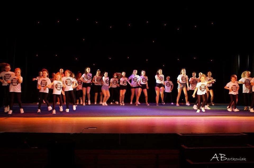 DistinctiveDA's tweet image. come join us for the start of the new term💕💕