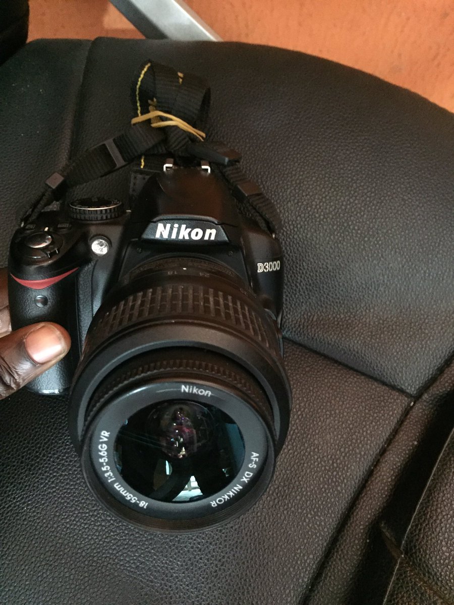 BTyrBe's tweet photo. Hey guys I’ve got cameras for sale too 

Please patronize me 😩 https://t.co/sUeBWRtm0r
