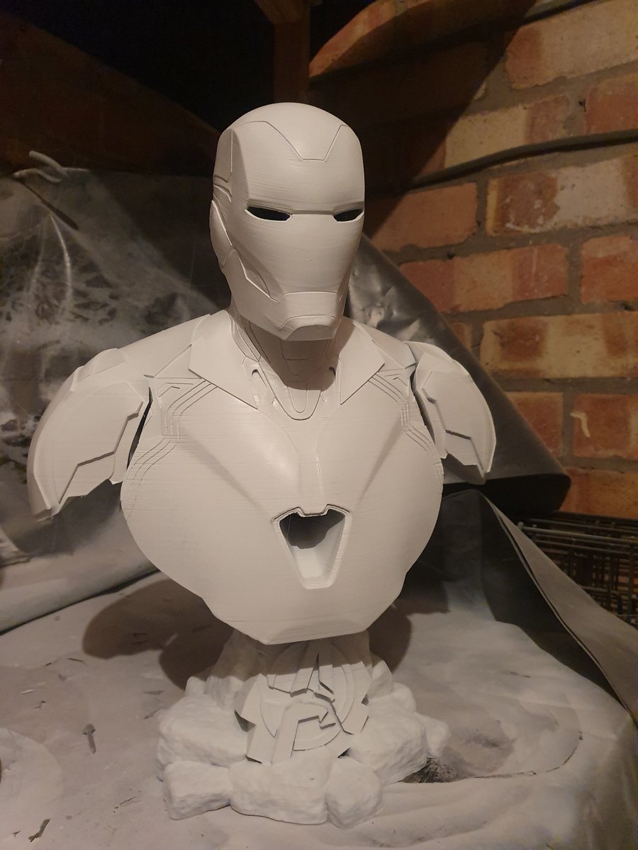 PrintWomble's tweet photo. My obsession with #IronMan continues as the #mark85 bust goes off to paint. Very nervous about how this one will turn out! #3Dprinting #Marvel https://t.co/30t8rllAQk