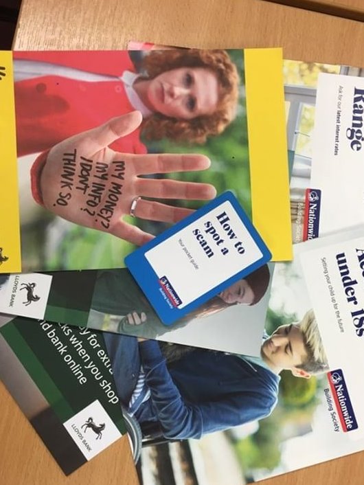 community_lincs's tweet image. Helping young people manage their finance be kept safe through promoting how to spot a scam which helps them keep their money safe. #ncsyes #ncs #money #safety #finance #scamsarebad
