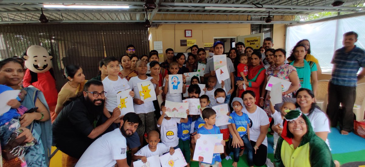 viacom18's tweet photo. Art, Craft, Music & Entertainment.
Day 2 of #ViacommunityWeek had it all. Team #Viacom18 had a gala time with the cancer warriors at @AccessLifeIndia in our combined effort to be that #OneLessBozo. https://t.co/PqN3TqtT0H