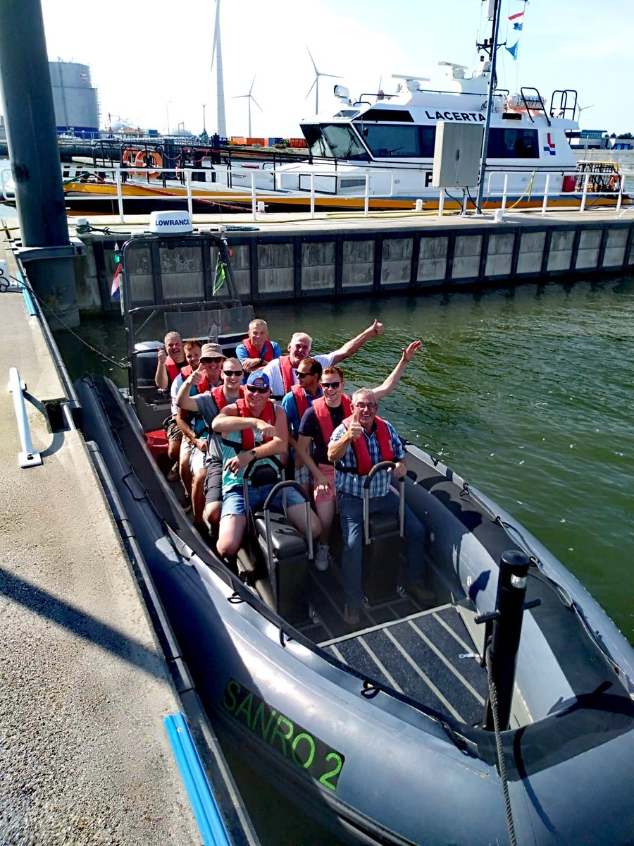 RobUbels's tweet photo. Gezellige avond voor de mannen van Venema Bouw B.V. #ribvaren #bedrijfsuitje #borkum https://t.co/ITq7Q9OKA0