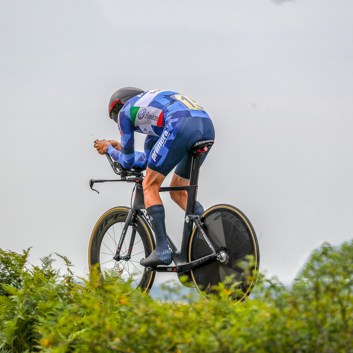 Racing into Wednesday!! Endura Clothing in both stores!  looking and working well 👌🏼