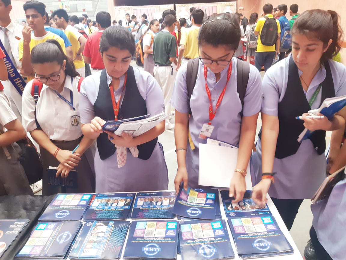 SsunitaSharma's tweet photo. #careersinhositality #hotels #careerfair ITL School Dwarka, #futureofwork Mega Fair @IIHMHOTELSCHOOL @AADirIIHMDELHI @RahulPuri009 @dipankariihm https://t.co/abTs0lfIDH