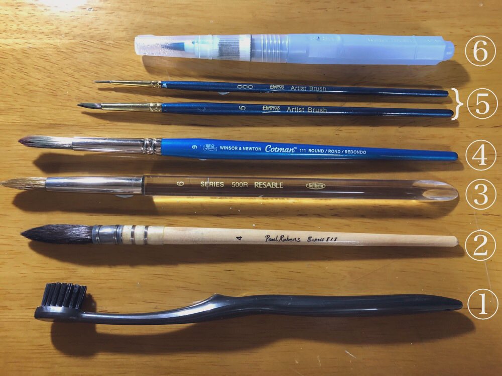 塊丗 音亜 カイセネア ᗦ 私がいつも使ってるメインの筆たち 星を飛ばす時用の歯ブラシ 羽管筆 紙に水を乗せる時によく使う あとは大きな面を塗る時 今のメイン 羽管筆より毛が硬くナイロンより水を含むので使い勝手がいい 塊丗 音亜 カイセネア ᗦ 私がいつも使ってるメインの筆たち 星を飛ばす時用の歯ブラシ 羽管筆 紙に水を乗せる時によく使う あとは大きな面を塗る時 今のメイン 羽管筆より毛が硬くナイロンより水を含むので使い勝手がいい