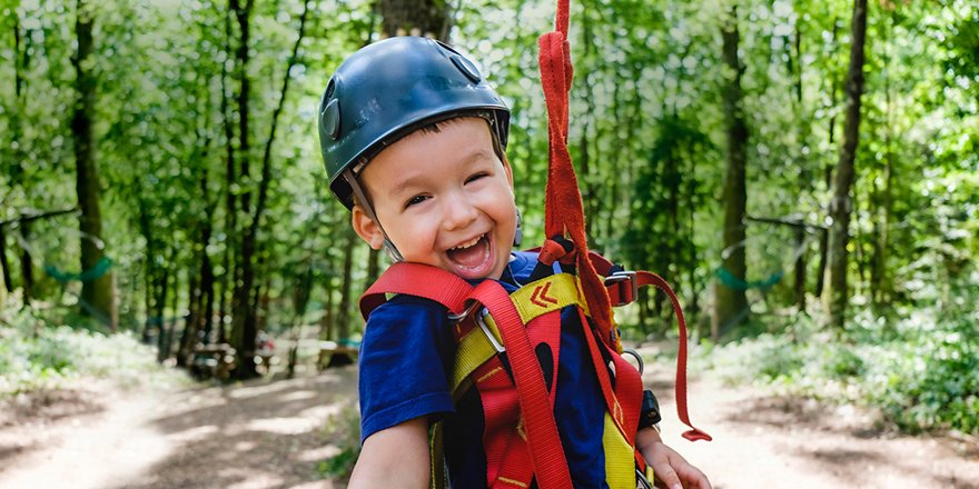 potteriesbuses's tweet photo. Keep the little ones active for less this summer. Get a free 6-week Kids Pass for discounted days out with every summer mTicket. Download the app #FunnerSummer https://t.co/xryEHbCWil T&Cs apply https://t.co/uGB5B0sXy7