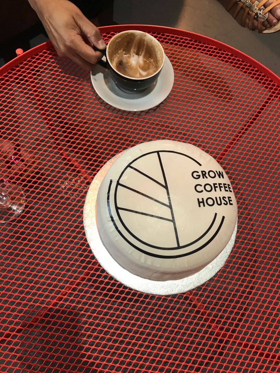 archwayfac's tweet photo. @GrowExeter We all had a fabulous time at the NEW Grow Coffee House launch. The Grow Magazine team were super welcoming! Best of luck with your new venture, glad we made your windows sparkly clean! #archwayfacilities #commercialcleaning #windowcleaning #teamarchway #GrowExeter https://t.co/yTz610Sorj