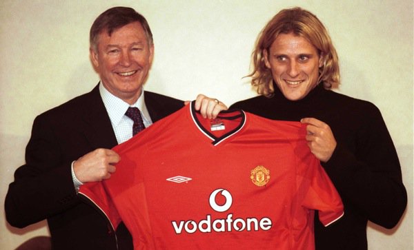 "I played for Man United for 4 years &amp; never even knew there was another club in Manchester." - Diego Forlan. 
#MUFC #GGMU