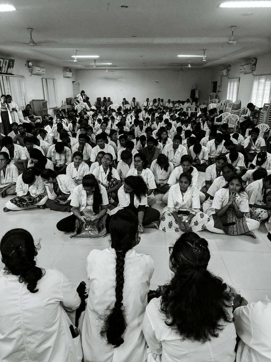 suchidonthu's tweet photo. Hundreds of doctors 
Thousands of sleepless nights 
Countless tears for the  goal
And everything for the well being of society 
Dont degrade our profession by polluting it 
#HataoNMC @drharshvardhan
@PMOIndia https://t.co/Q5k1TcN3zt