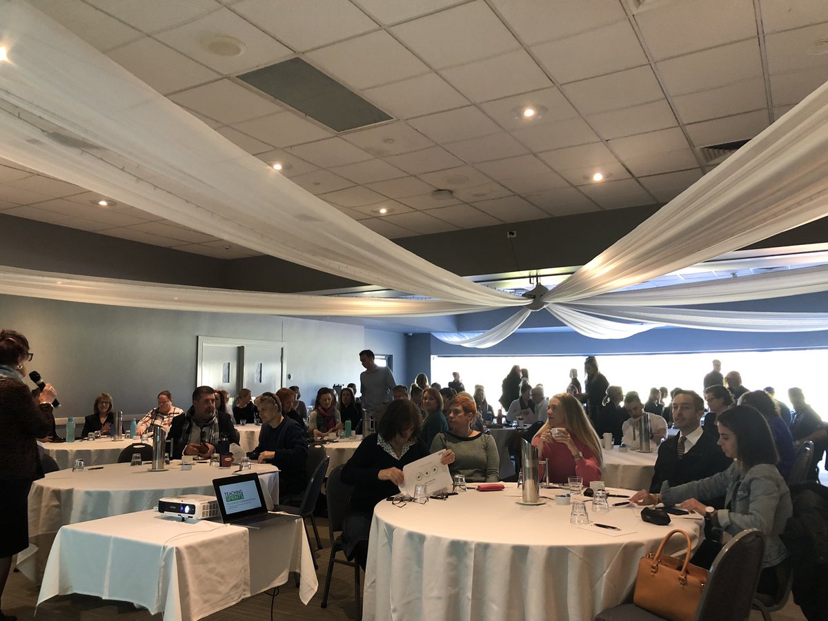 SimonBreakspear's tweet photo. Really enjoyed working in Port Kembla, NSW today with 100 passionate school leaders. We explored how to best support educators to enhance their expertise in the areas that might payoff most for student learning @teachingsprints #teachingexpertise https://t.co/iJjWPNiqze