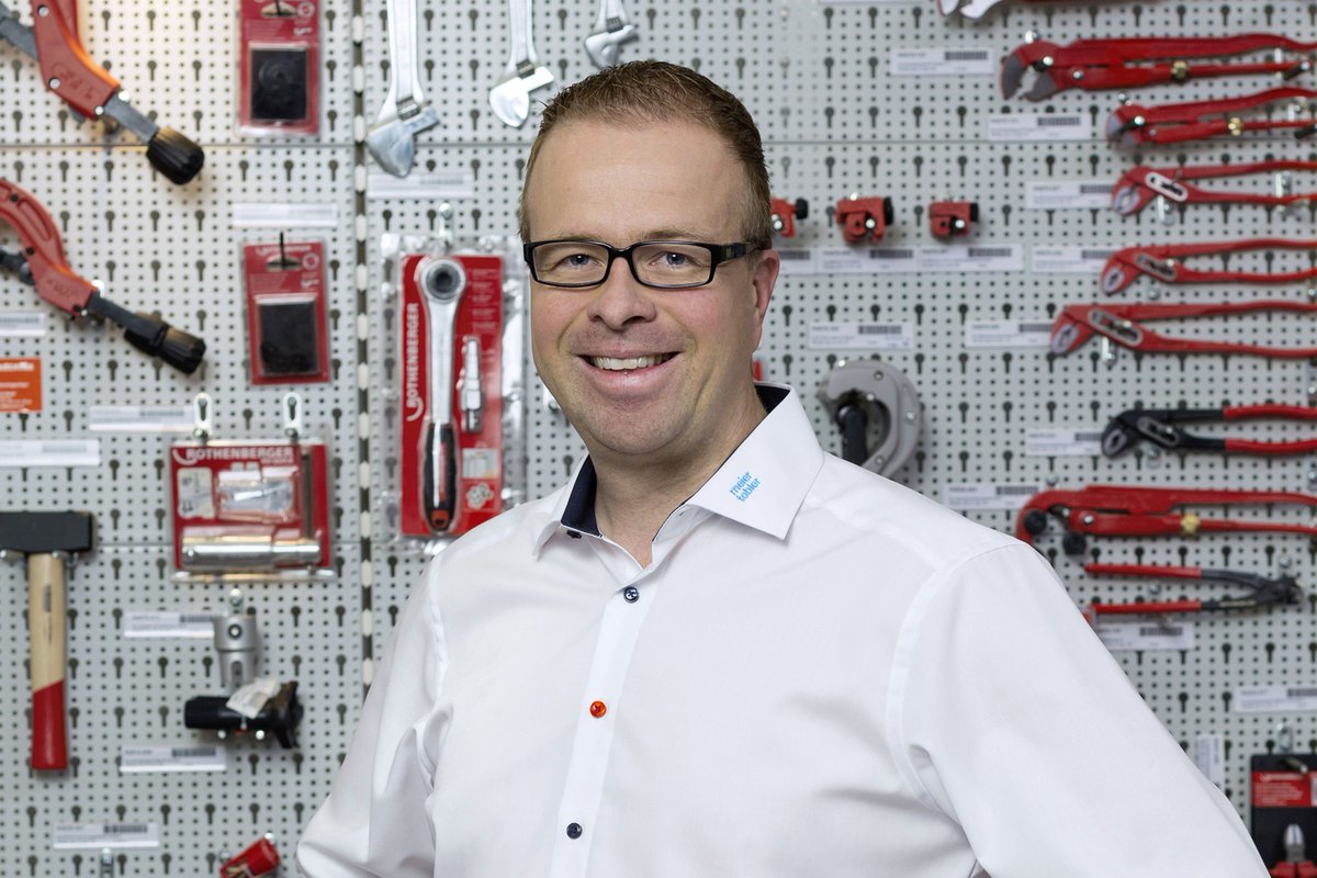 LuckaBox tweet media