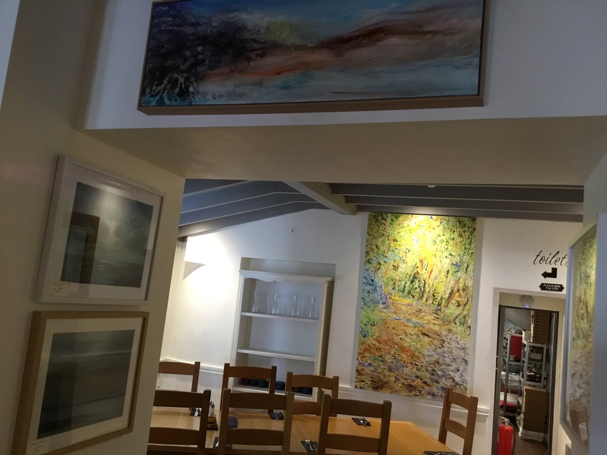 Out and about in the Vale of Glamorgan this summer. Local artists exhibiting in the High Street of Cowbridge with the support of local traders.  Check it out <a href="/QPennyCowbridge/">The Penny Farthing</a> <a href="/ElephantandBun/">Elephant & Bun Deli</a> <a href="/noblegrapeuk/">Noble Grape</a> @theyardpizzeria <a href="/Pearkitchencafe/">pearkitchen</a> <a href="/fichandramous/">Sophia Henderson</a>