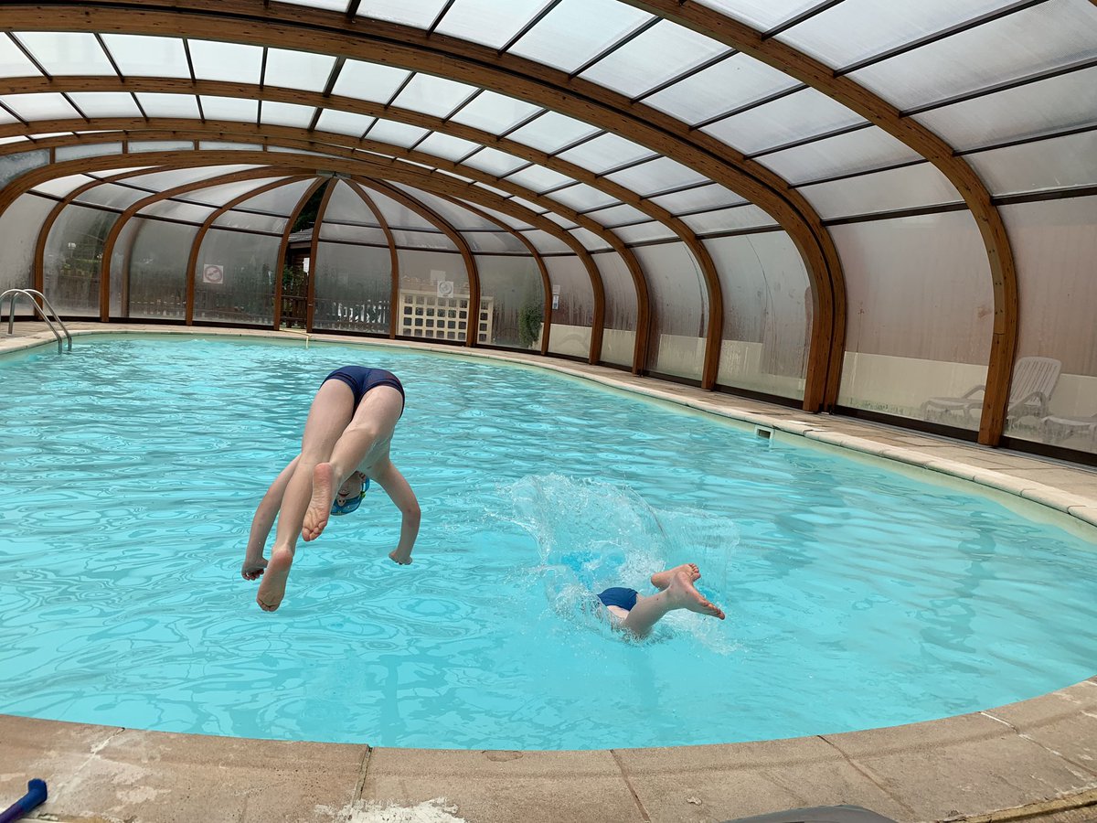HLAitch's tweet photo. Loving our private pool this morning! #NotReally #OnlyOnesHere 🏊‍♂️ #FrenchAlps https://t.co/9OJi95jreC