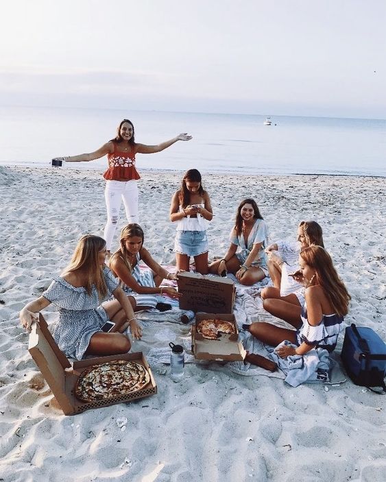 Are you ready to have the summer of your life? Because we most definitely are ☀️