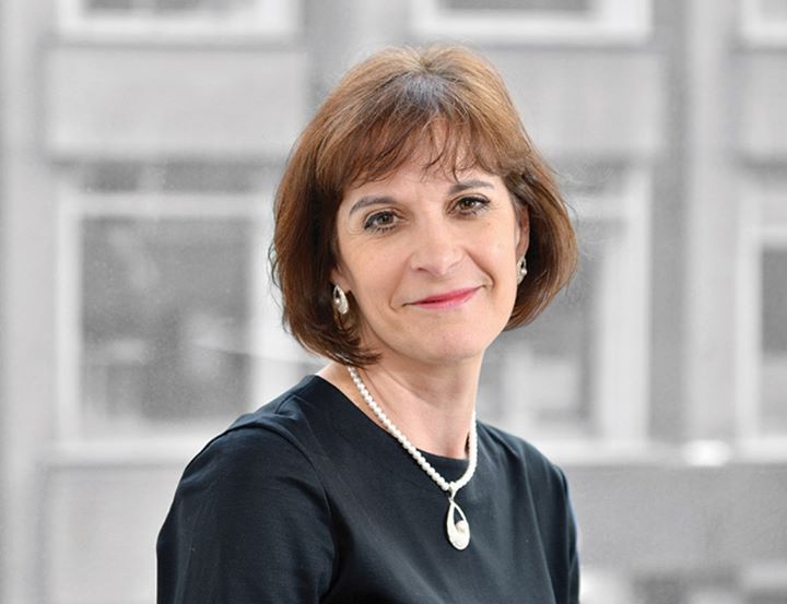 Our Chief Executive <a href="/Deborahalsina/">Deborah Alsina</a> leaves the charity this week after eleven years. We’ve taken the opportunity to look back at everything she has achieved and the tremendous impact she has made for bowel cancer patients and their families. Read the blog: bowelcanceruk.org.uk/news-and-blogs…