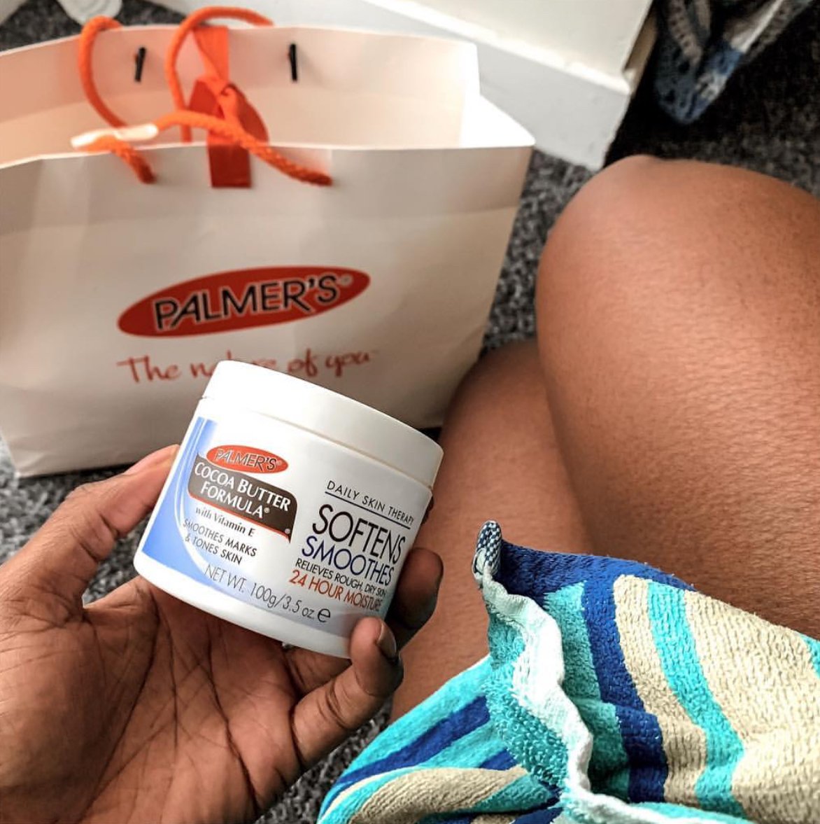 PalmersUK's tweet photo. 💖 #repost @chevi.x
. . .
#ADGIFTED | Thank you so much @palmersuk & @fuelpr for this amazing gift. If you know me, you know how much i loveee cocoa butter😍😍 and to be gifted these products is a dream!❤️ #palmersuk #fuelpr https://t.co/kQTgyCCCsg